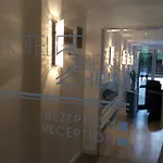 Hotel52