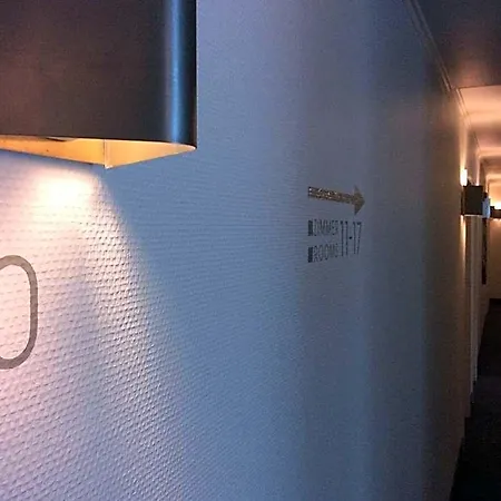 Hotel Hotel52 3*