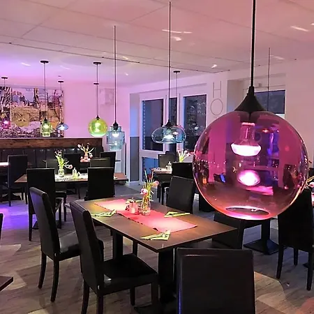 Hotel Hotel52 3*