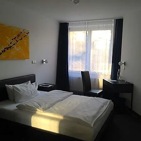 Hotel Hotel52 3*