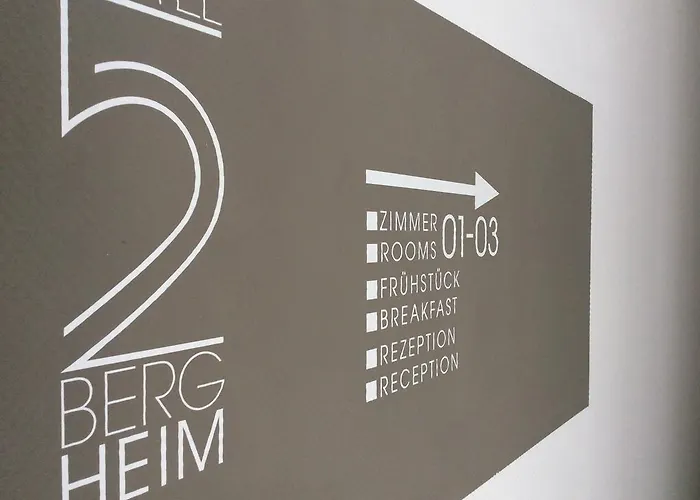 Szálloda Hotel52 3*